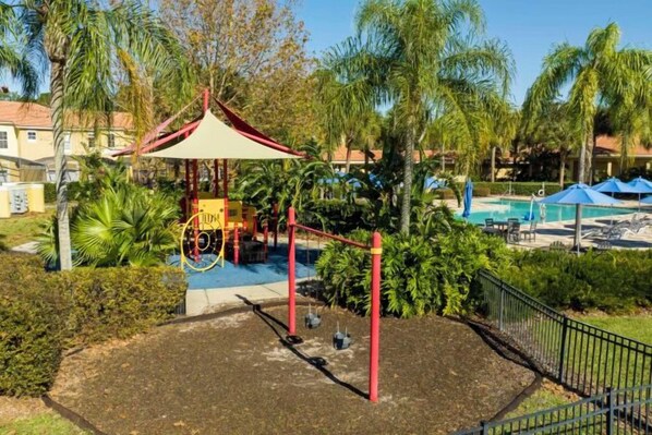 Unclassified image, 1 of 12, button - Cozy, Perfect for Families, Hot Tub & Grill - 3013 (Kissimmee)