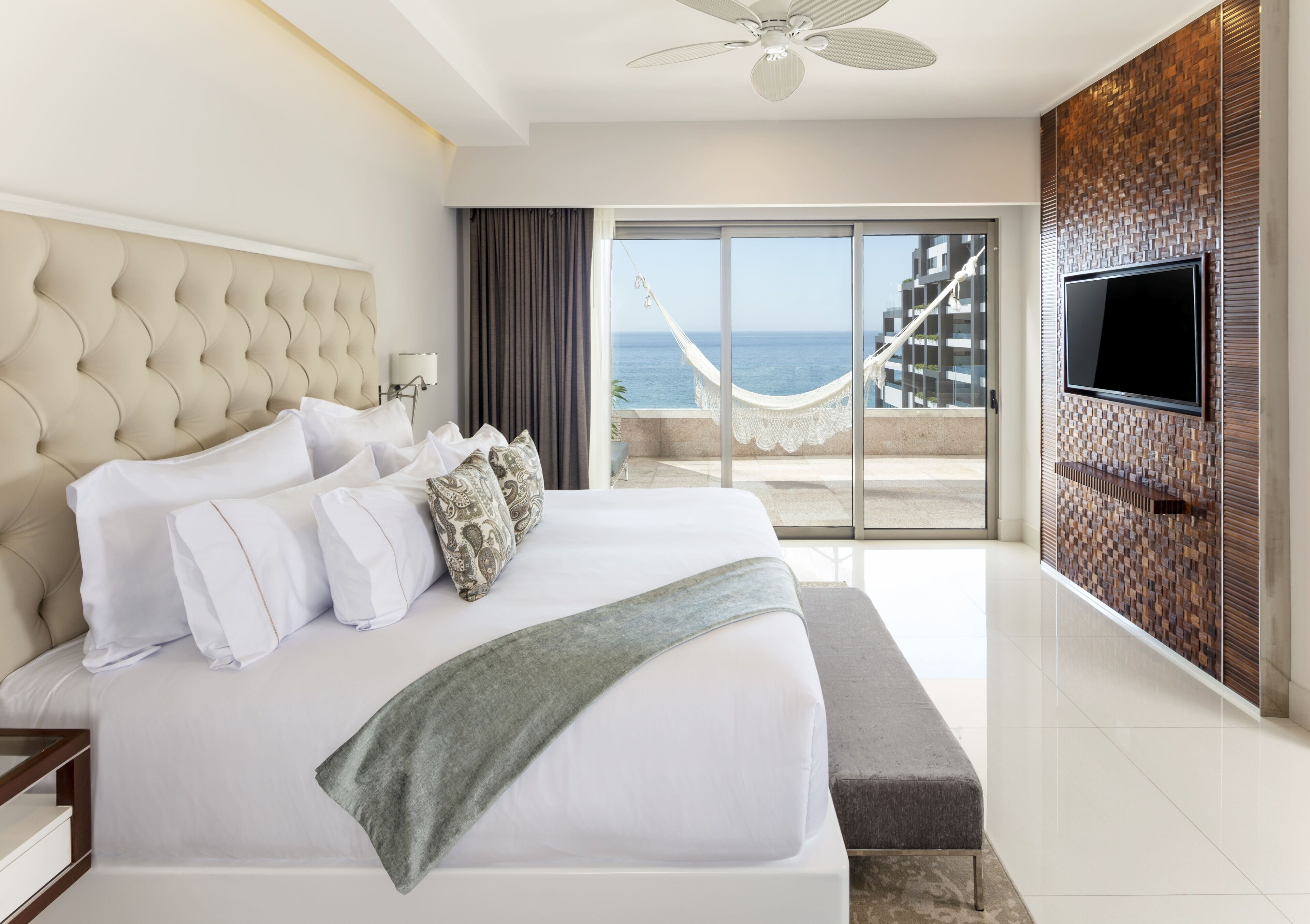 Modern 1br, 2ba Oceanview Suite In Cancun  Luxury & Comfort - San José del Cabo