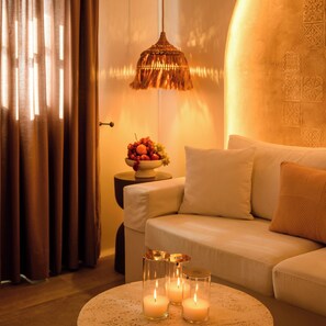 Smart TV 32 pulgadas con canales de televisión vía satélite