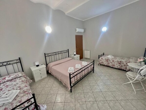 Camera quadrupla | Wi-Fi gratuito