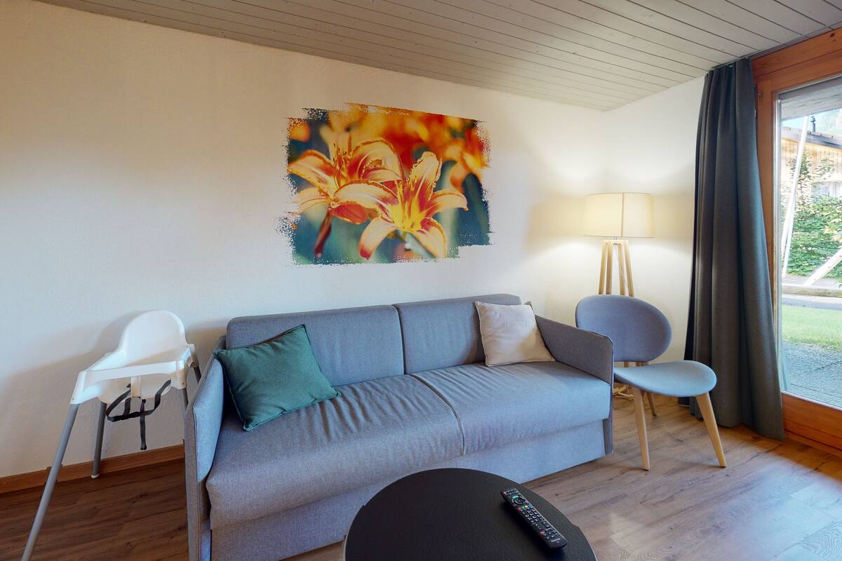 Standard-Apartment, 2 Schlafzimmer | Wohnbereich