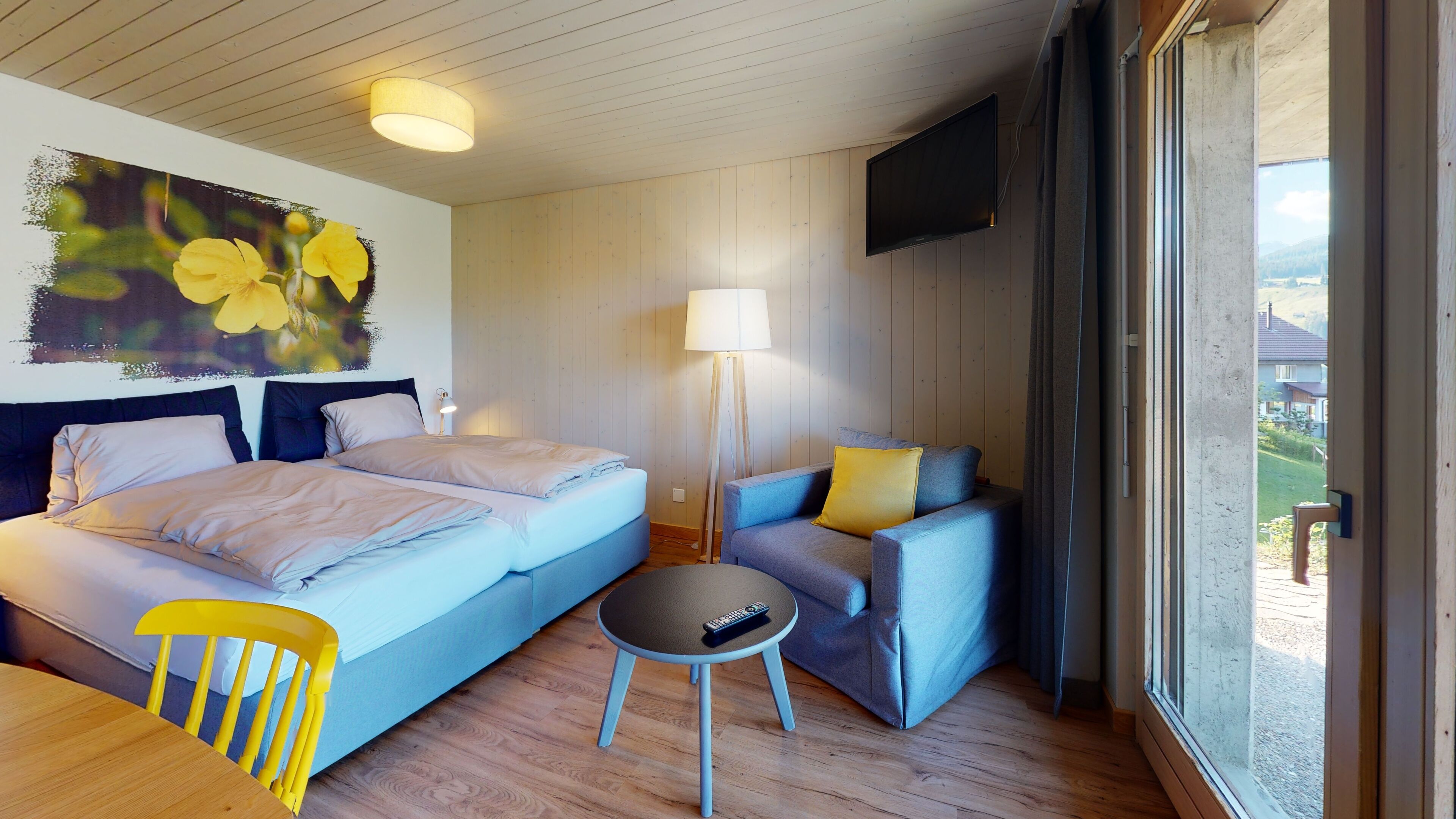 واي فاي مجانًا وملاءات أسرّة