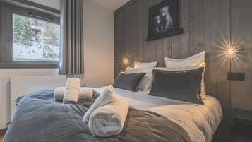 Apartment | 1 bedroom, bed sheets