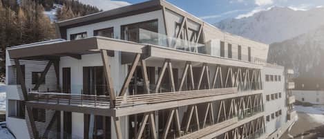 Apartment | Exterior