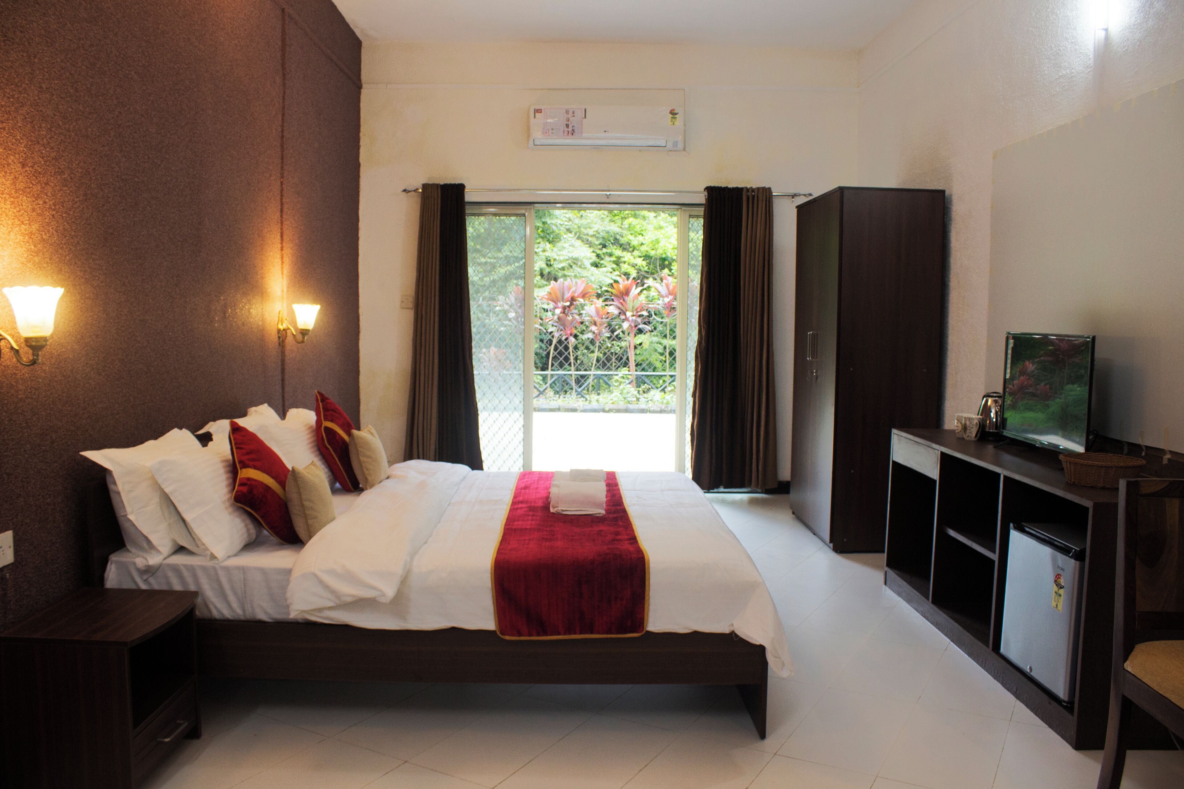 Superior Room | Desk, free WiFi