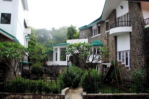 Bagian depan properti