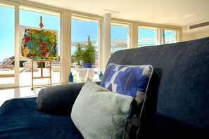Luxury Villa, Sea View | Living area