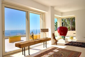 Luxury Villa, Sea View | Living area