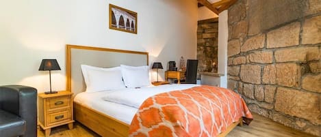 Superior Double Room, City View | Free WiFi