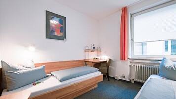 Basic dubbelrum - icke-rökare | Skrivbord och gratis wi-fi