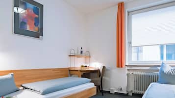 Schreibtisch, kostenloses WLAN