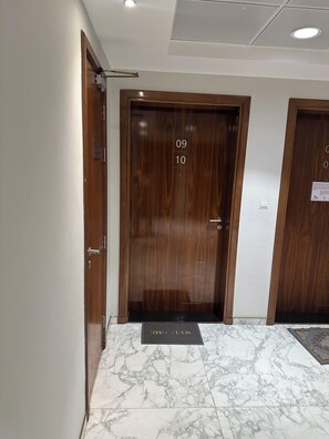 Interior - Exotic 1-bedroom flat close to Dubai mall/Burj Khalifa (Dubai)