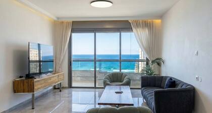 Bright 3BR w/ Large Terrace & Sea View | Mamad