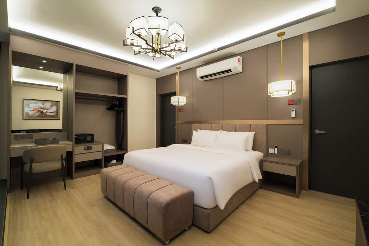 Svit Presidential - 1 kingsize-säng - viss havsutsikt | Mörkläggningsgardiner, strykjärn/strykbräda, gratis wi-fi och sängkläder