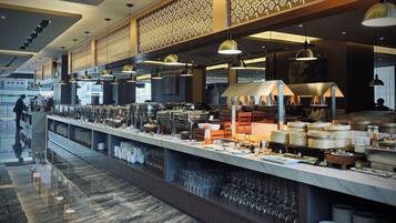 Daily buffet breakfast (MYR 58 per person)