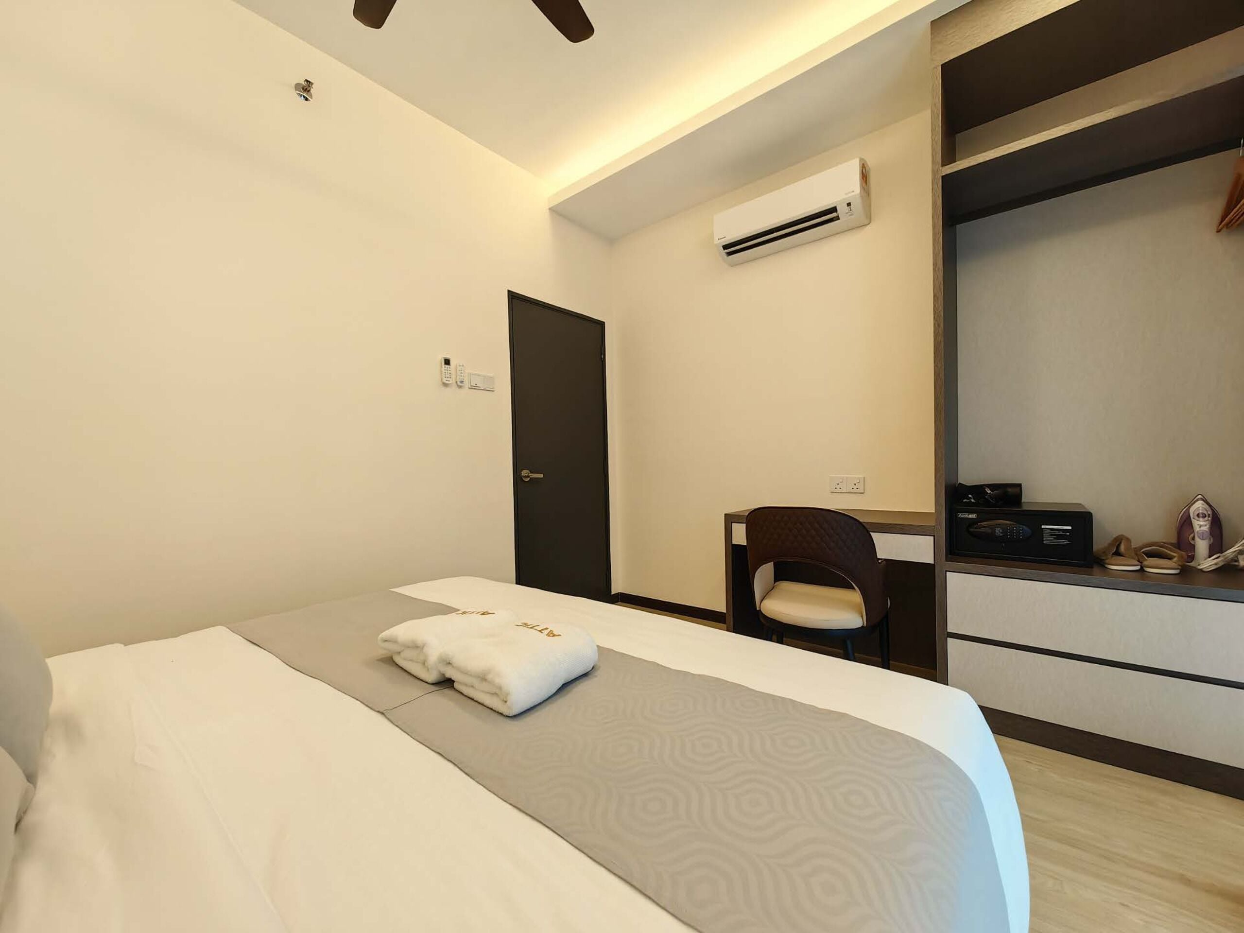 Blackout drapes, iron/ironing board, free WiFi, bed sheets