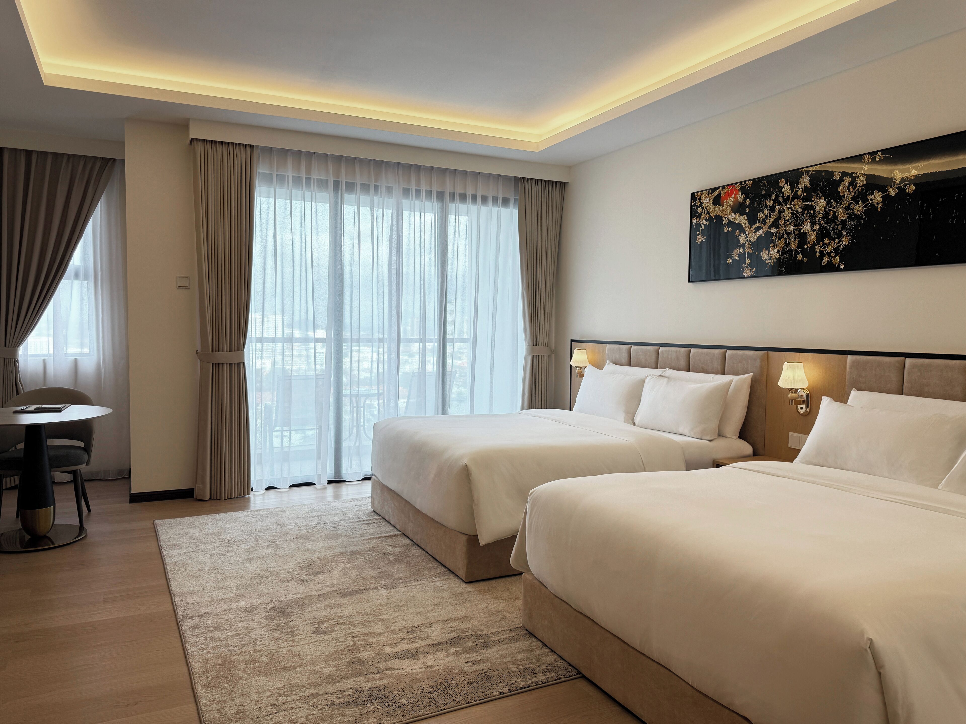 Superior Twin Room, 2 Queen Beds, City View