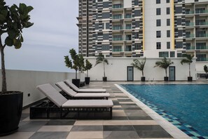 Outdoor pool - Asteria Melaka by Attic Suite (Malacca City)