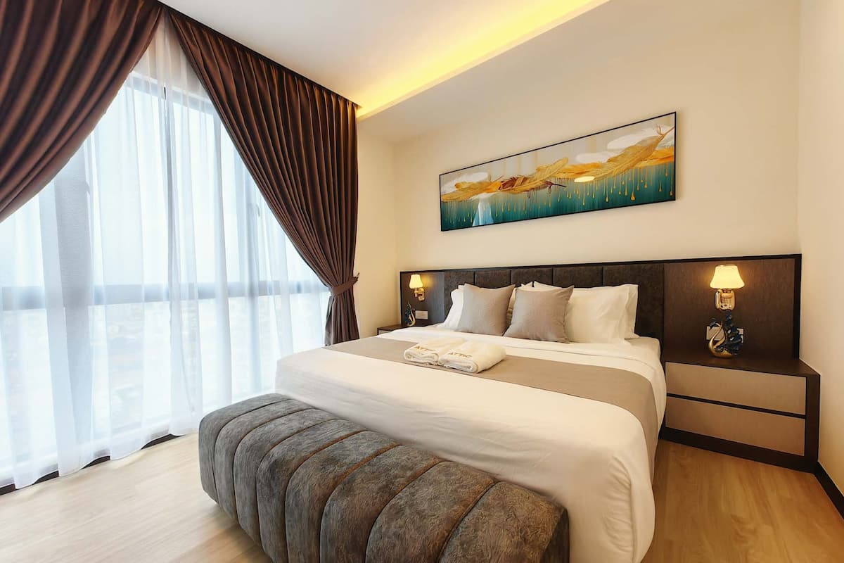 In-room safe, blackout curtains, soundproofing, iron/ironing board