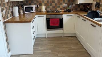 Microwave, oven, dishwasher