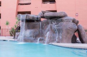 Pool - Cozy Phoenix Condo, Gated w/ Community Pool (Phoenix)