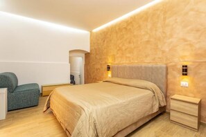 1 habitación, tabla de planchar con plancha, internet y ropa de cama 