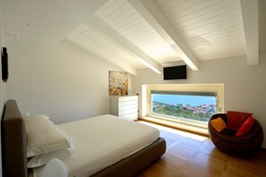 7 bedrooms, travel cot - Villa Hermes - luxury villa with pool and sea view (Sant'Agata sui Due Golfi)