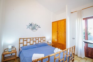 2 bedrooms, iron/ironing board, travel crib - Alva, 300m from the sea by All4sardinia (Nuoro)