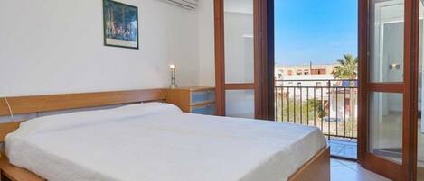 2 間睡房、床單