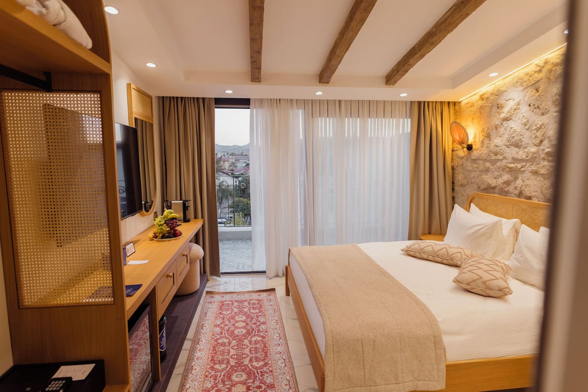 Standard Double Room, Balcony, City View | In-room safe, desk, laptop workspace, blackout drapes