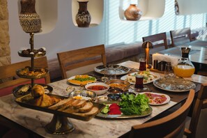 Free daily buffet breakfast  - Selebrity Cappadocia (Avanos)