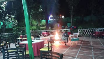 Coin salon dans le hall