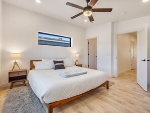 3 habitaciones, acceso a internet y ropa de cama 