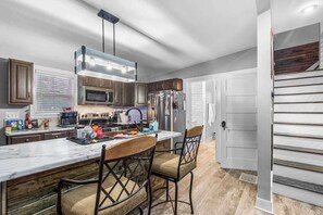 Fridge, microwave, stovetop, coffee/tea maker - Chic Urban Retreat | Walk to Lucas Oil (Indianapolis)