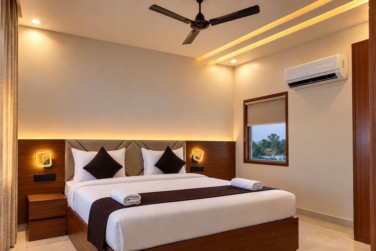 Super Deluxe Room with City View