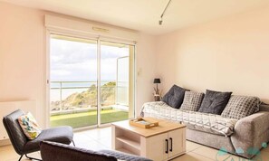 Living area - Apartment Near Caroual Beach Bliss (Erquy)