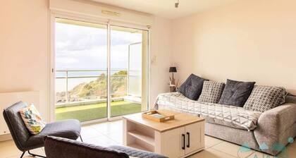 Apartment Near Caroual Beach Bliss