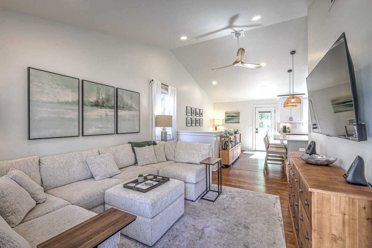 TV connectée, espaces bureaux