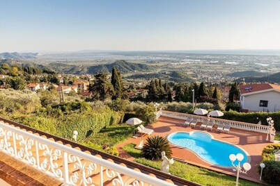 Villa Sophia by Nicola Real Estate