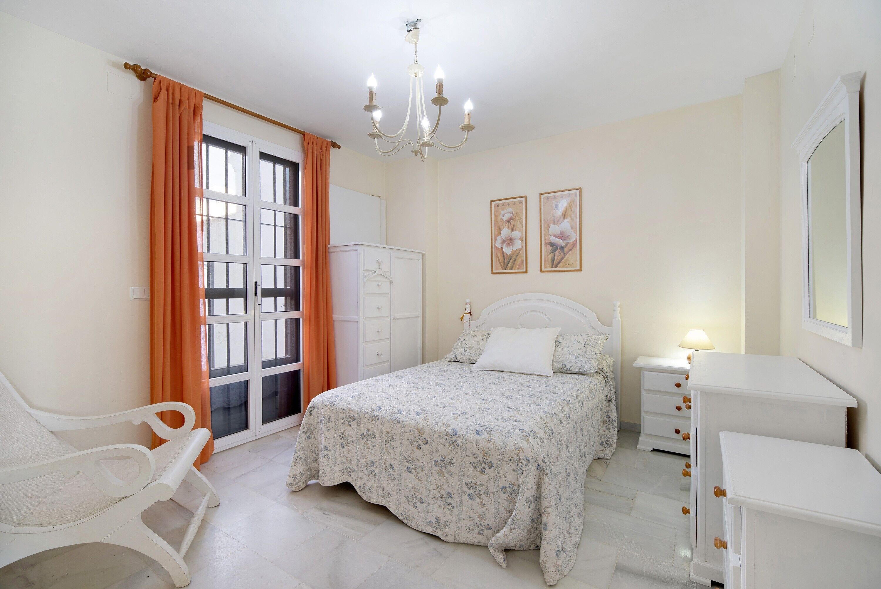 Wifi y ropa de cama