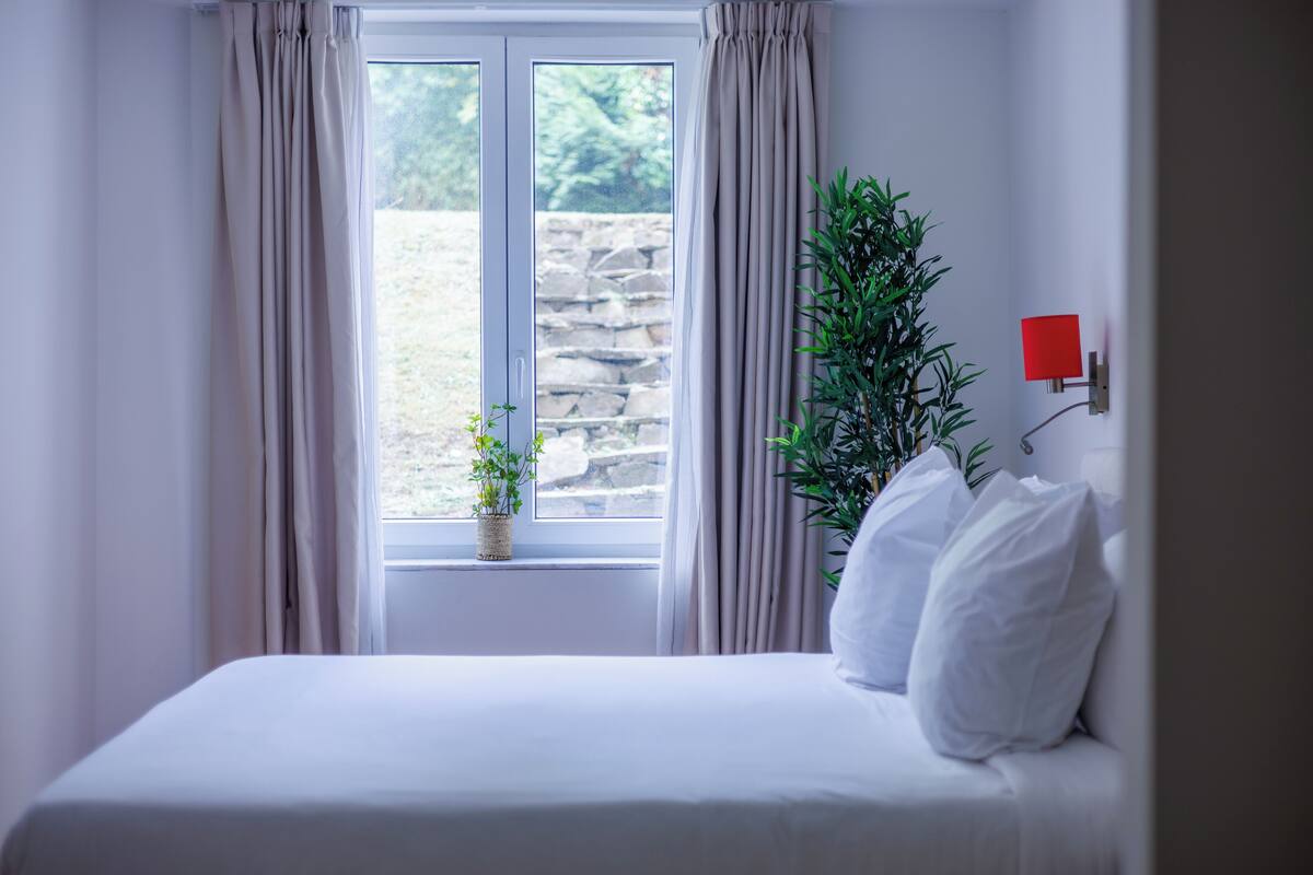 Iron/ironing board (on request), WiFi (free), bed sheets