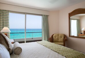 2 bedrooms, free WiFi, bed sheets - Waterfront luxury villa in Saint-Martin (Sint Maarten)