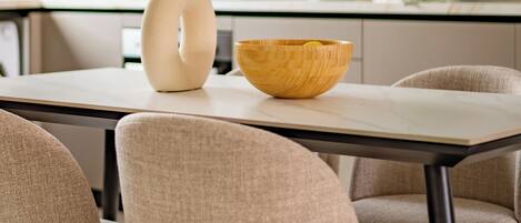 Leilighet, flere soverom | Spisestue