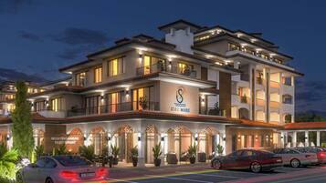 Studio, Multiple Bedrooms | Front of property