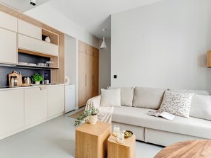 Studio, Multiple Bedrooms | Living room - Sanders Solemare By the Sea (Pomorie)