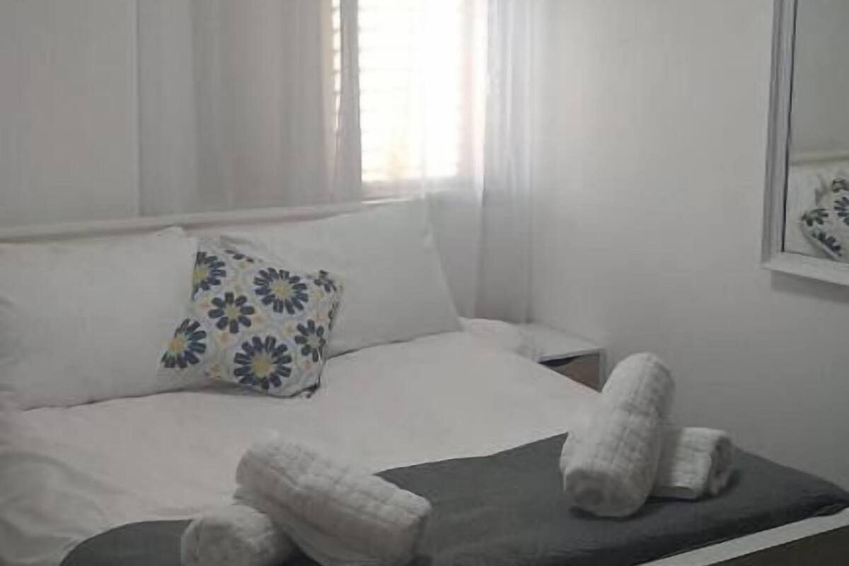 Appartement, uitzicht op tuin | Geluiddichte muren, een strijkplank/strijkijzer, gratis wifi