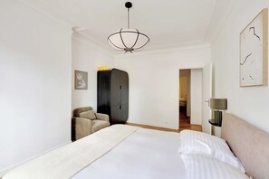 Apartment - Modern Flat - 6P- Voltaire (Paris)