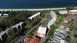 Exterior - Seaspray Sands  Just 50 meters from the water’s edge and close to Beach (Nelson Bay)