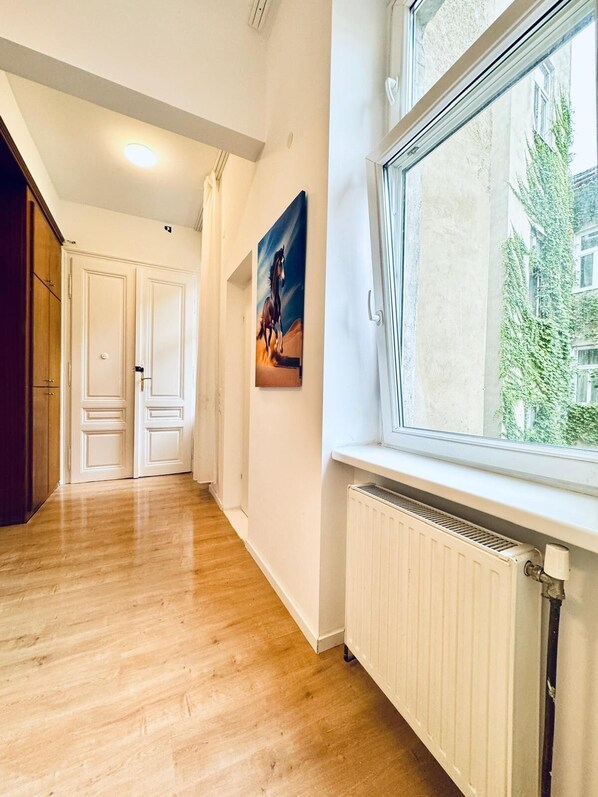 Basic Apartment | Iron/ironing board, free WiFi