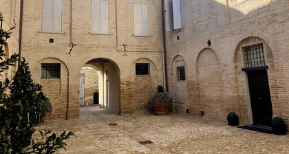 Gorgeous new Loft in the center, just a few minutes walk from the sea